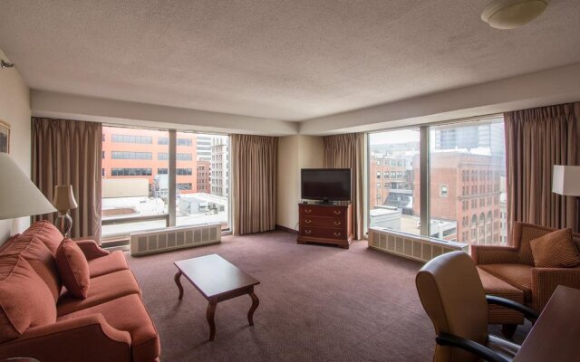 City Place St. Louis - Downtown Hotel