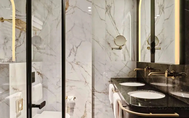 The Crown Krakow Center - Handwritten Collection ACCOR