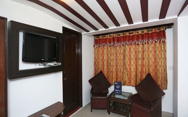 Ratan Hotel By OYO Rooms