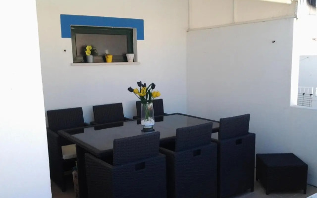 Erike Guest House