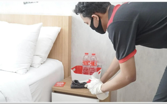 RedDoorz Plus near Senayan City