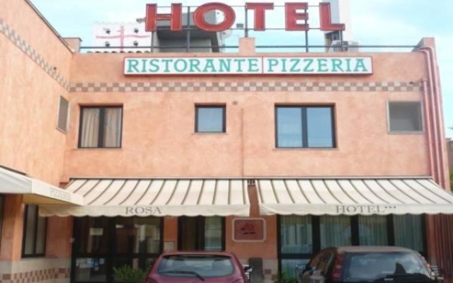 Rosa Hotel