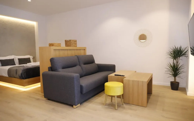 Medina Homes Puente Romano