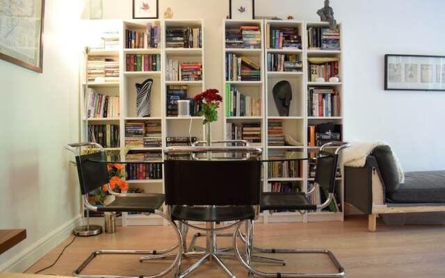 2 Bedroom Home in Angel