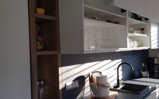 House Mojca - Apartments Lena