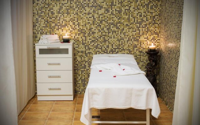 Oak Residence Hotel & Relax