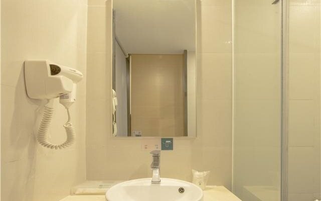 City Comfort Inn Yulin Culture Plaza
