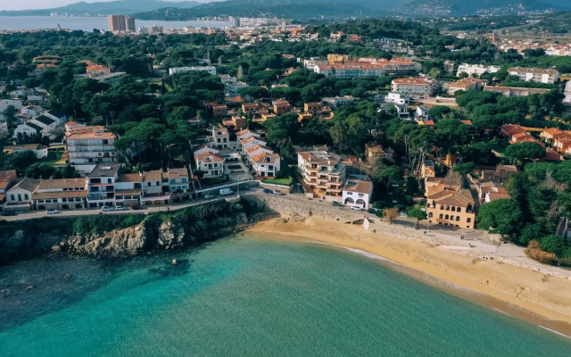 Amazing penthouse at la fosca beach
