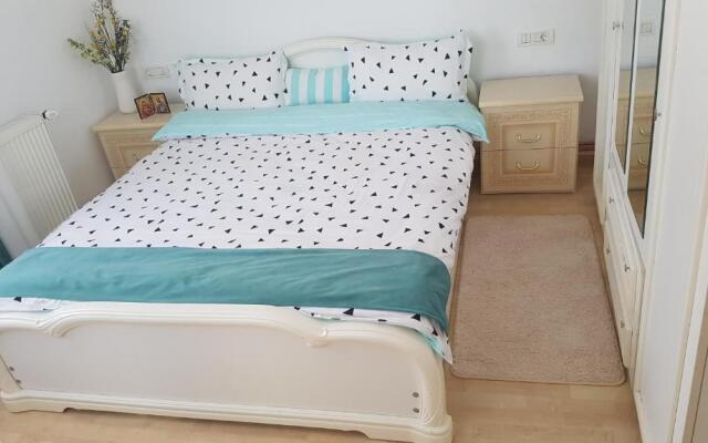 Casa Bradu Sharing Home