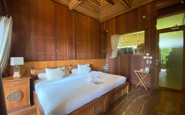 Udara Bali