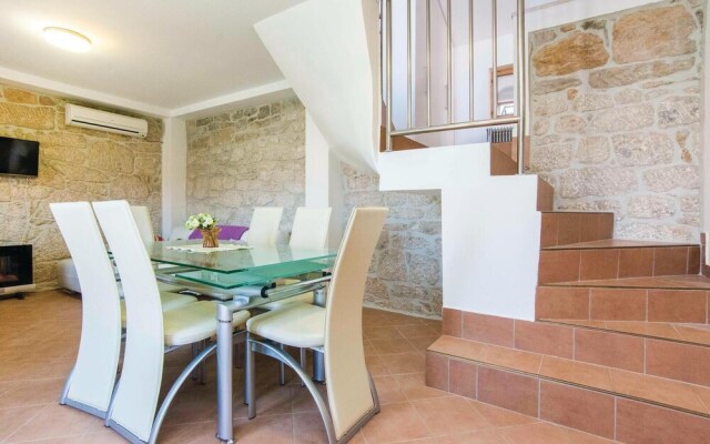 Nice Home in Krusevo With Wifi and 3 Bedrooms