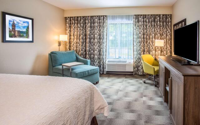 Hampton Inn & Suites Yonkers - Westchester