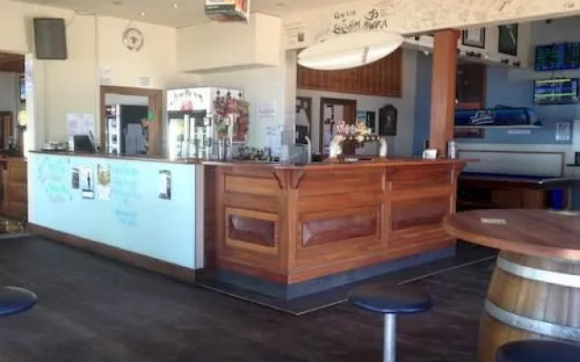 Port Lincoln Pier Hotel