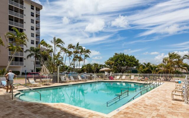 Bonita Beach & Tennis 2706