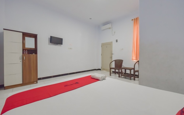 RedDoorz Syariah near Ramayana Mall Tarakan – Guest Rooms – Tarakan