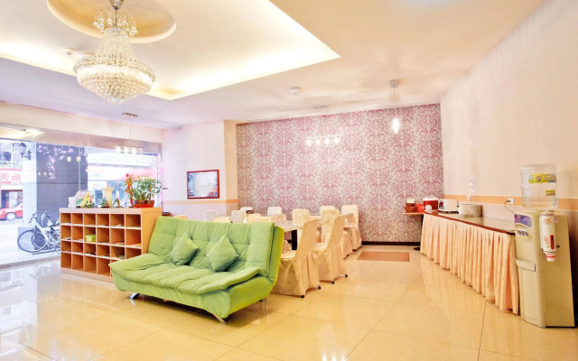 Green Park Hotel