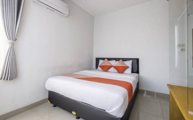 OYO 1646 Imelda Residence