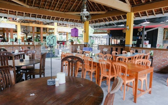 OYO 563 Damar Mas  Resort Lereng Kelud