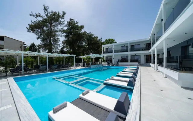 Avaton Luxury Resort