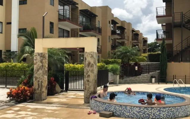 Reserva de la colina Apartasol 215 A