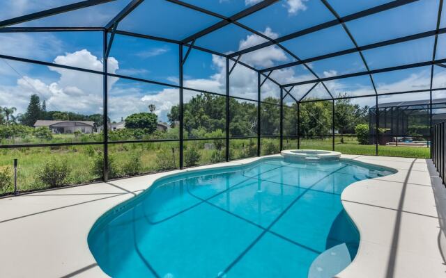 Solterra - 5212 Oakbourne Avenue