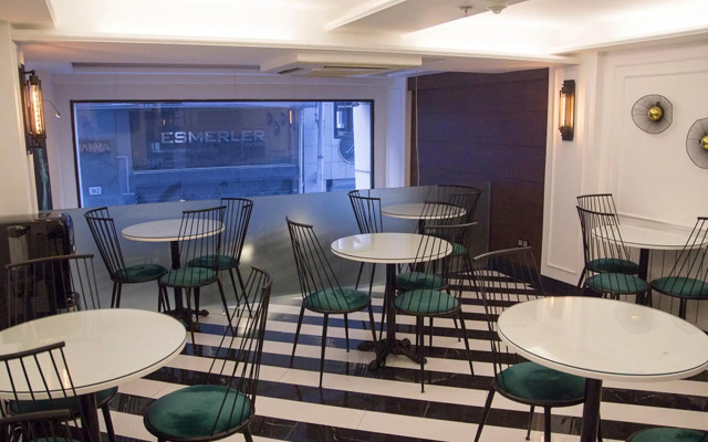 The 22 Hotel