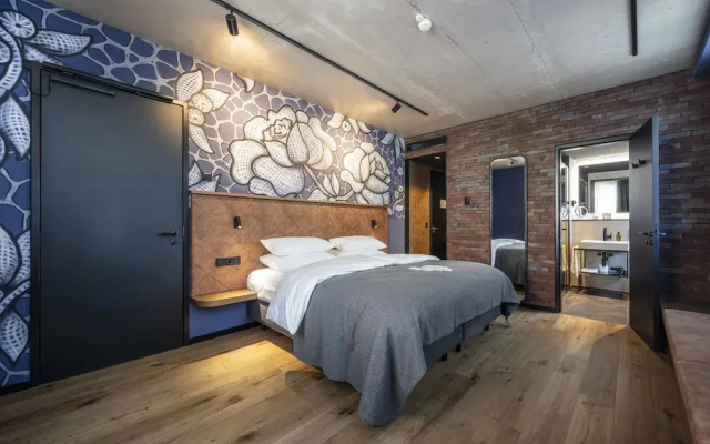 Liebesbier Urban Art & Smart Hotel