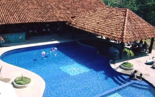 Hotel Palmeras Carrillo Beach