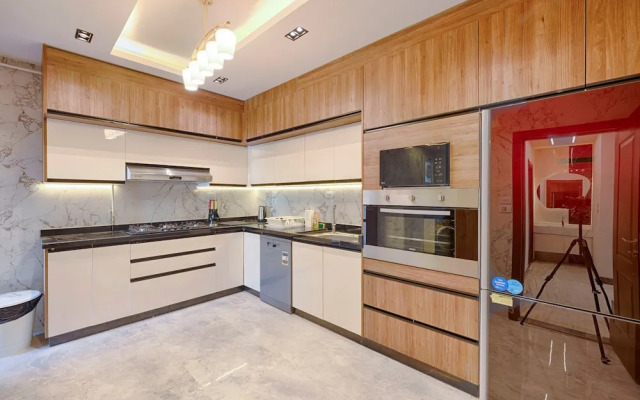 Vesta - Luxury Villa - 3BR - CFC I