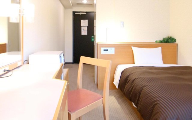 HOTEL LiVEMAX Yokohama Kannai