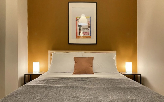 Spacious and Modern Flat in Kagithane