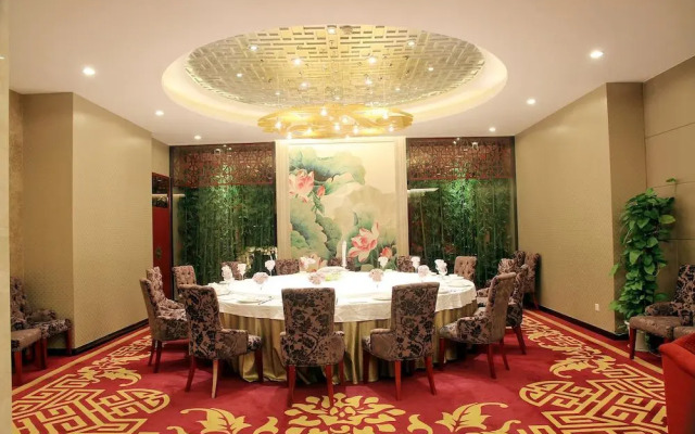 Zidongge Huatian Hotel
