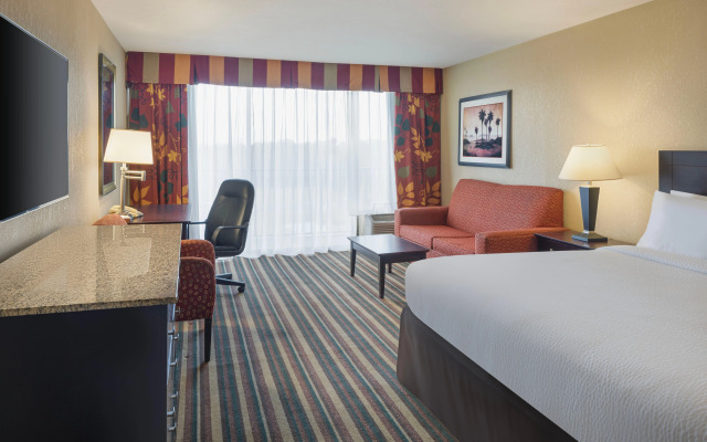 Holiday Inn & Suites Orlando SW - Celebration Area by IHG