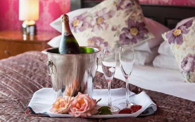 The Kingswell Hotel