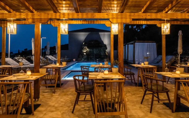 Avaton Suites & Villas