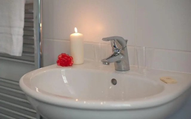 Windsor Street Apartments