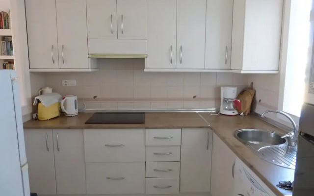 Beautiful 2 Bedroom, 2 Bathroom Apartment