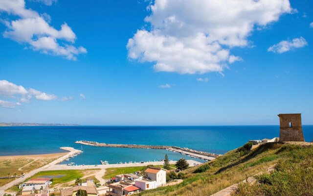Beautiful Apartment in Menfi With Wifi and 3 Bedrooms