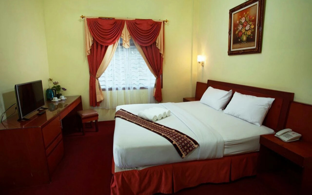 Soeltan Luxe Hotel – Guest Rooms – Bandar Lampung