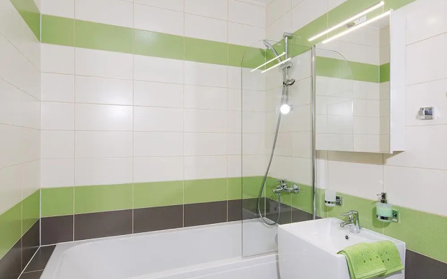 Letna luxury apartment