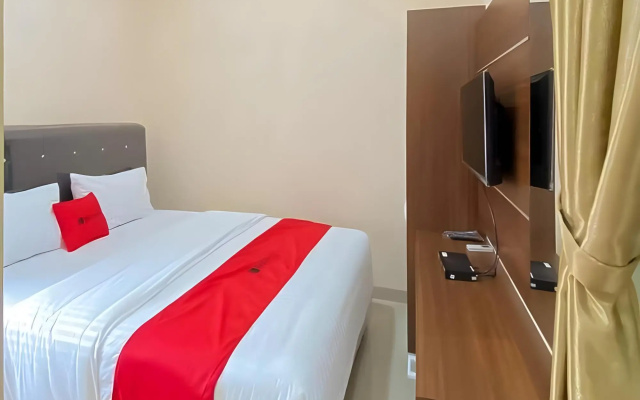 RedDoorz Plus @ Jalan P. Emir Moh Noer Lampung – Guest Rooms – Bandar Lampung