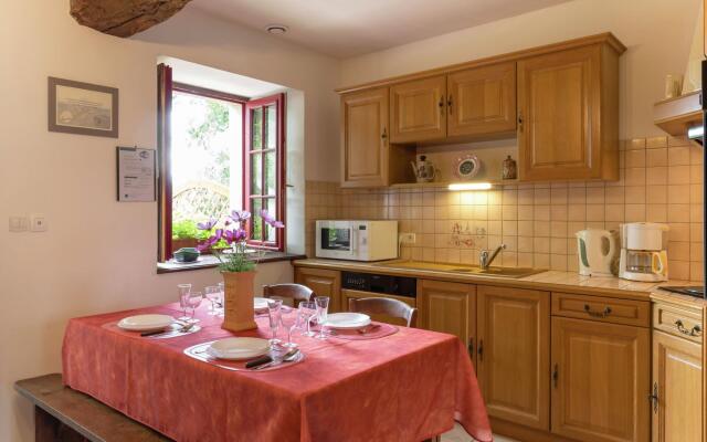 Charming Holiday Home in Bonnemain overlooking a Pond