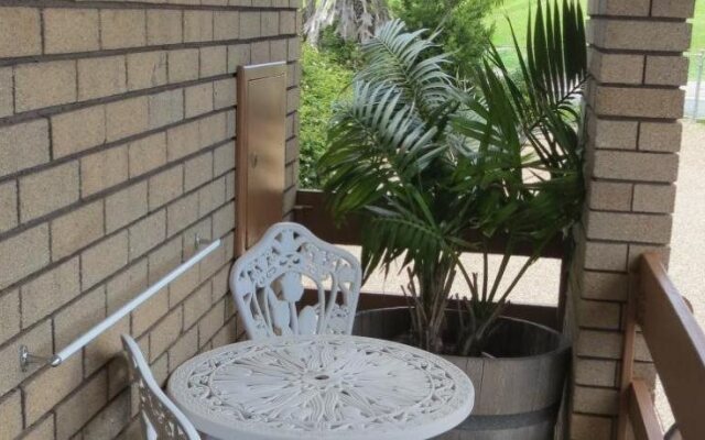 Beachview Motel - Adults Only