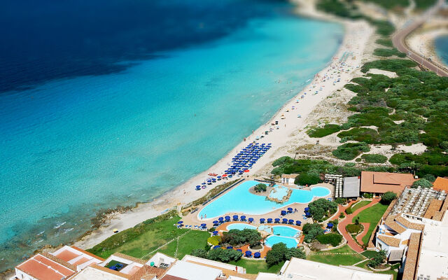COLONNA GRAND HOTEL CAPO TESTA, a Colonna Luxury Beach Hotel, Santa Teresa Sardegna