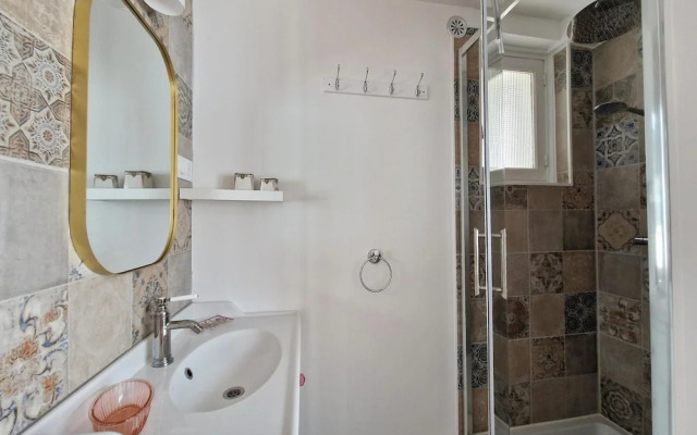 Apartment in Benodet Near Sandy Beaches