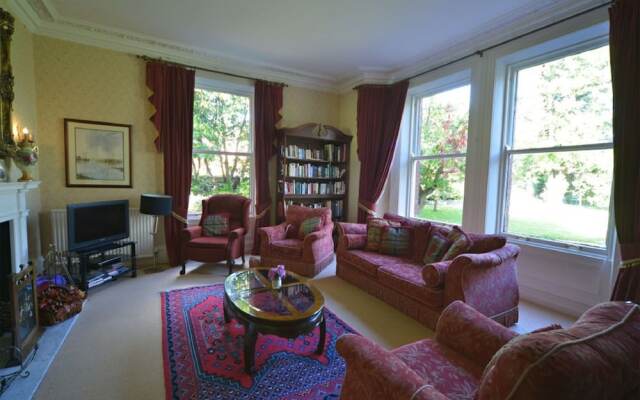 Glenmore Manor Guesthouse