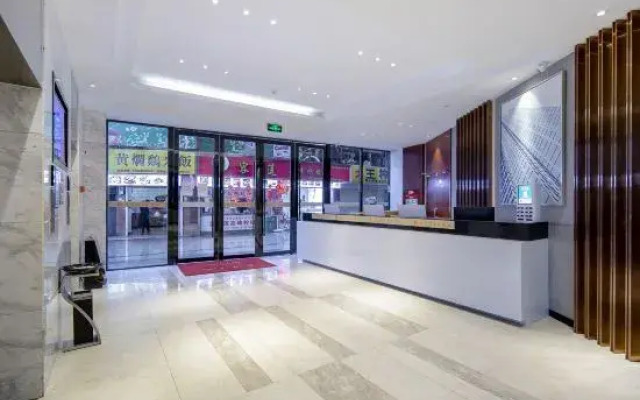 Vienna 3 Best Hotel (Nanning Huoche Dongzhan)