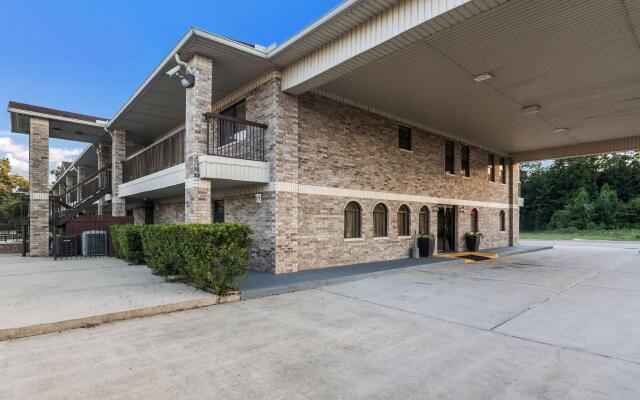 Red Roof Inn Conroe North - Willis
