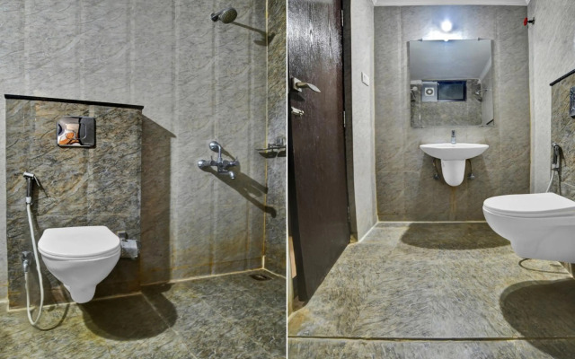 Oyo 3892 Hotel Divya Palace