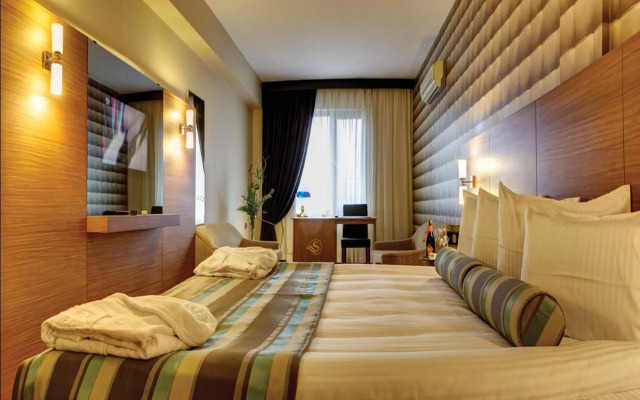 Susuzlu Atlantis Hotel